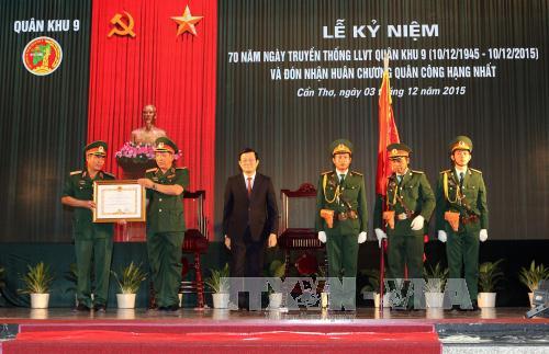 llvt quan khu 9 nhan huan chuong quan cong hang nhat