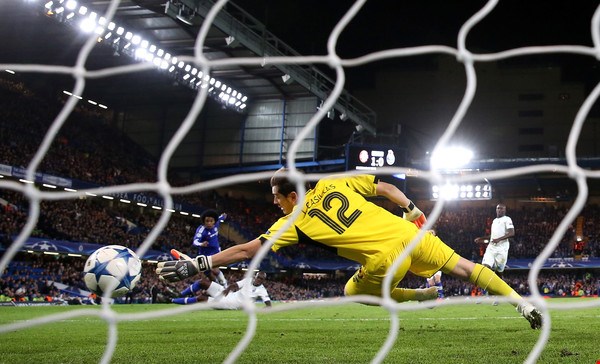 ket thuc vong bang champions league thanh london mo hoi