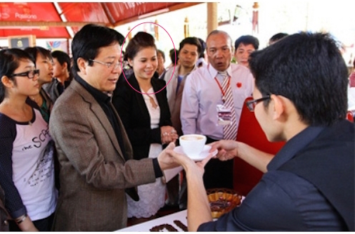 chien tranh phap ly giua vo chong dai gia dang le nguyen vu