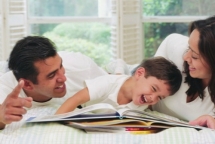 duoc tra tien khi lam viec nha lon len con doi tien cong cham bo me om