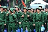 dong anh hon 200 tan binh len duong thuc hien nghia vu quan su