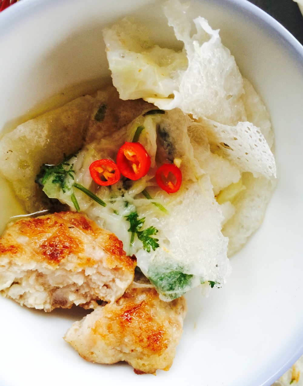 banh khoai cha vien quang nham vi ngon thich me an hoai khong ngan