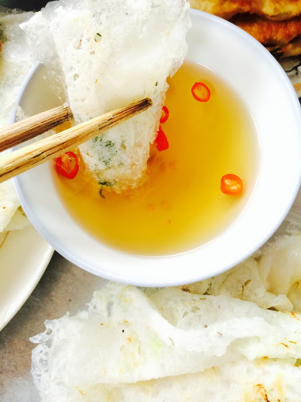 banh khoai cha vien quang nham vi ngon thich me an hoai khong ngan