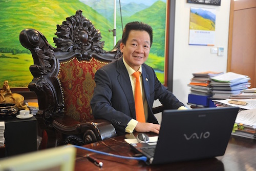 bau hien tro thanh chu tich benh vien giao thong van tai
