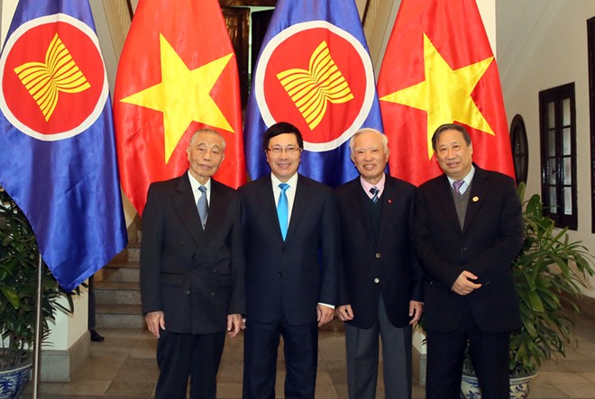 le thuo ng co chao mung cong dong asean chinh thuc hinh thanh