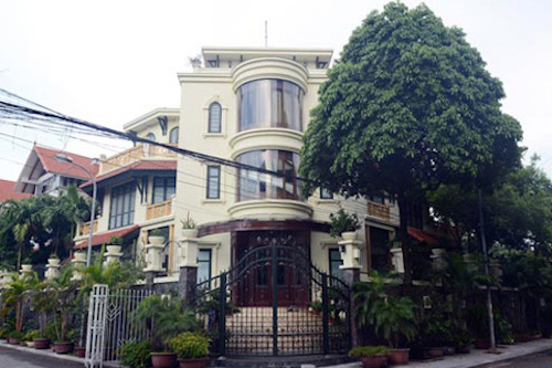 dau gia nha dat bau kien ngan mua ban tai san huynh thi huyen nhu