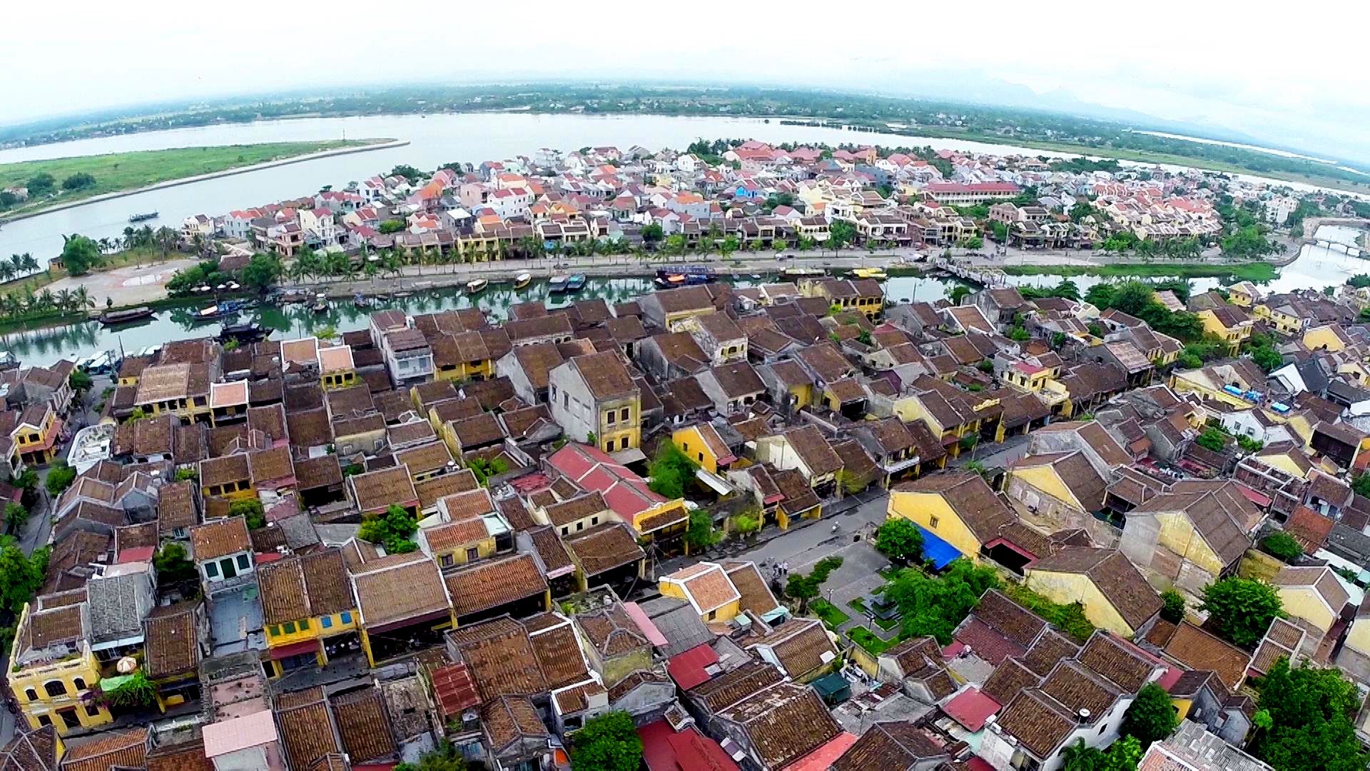 chiem nguong 2 di san van hoa the gioi o quang nam tu khinh khi cau