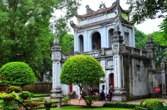 bao anh goi y tour kham pha ha noi trong 48 gio