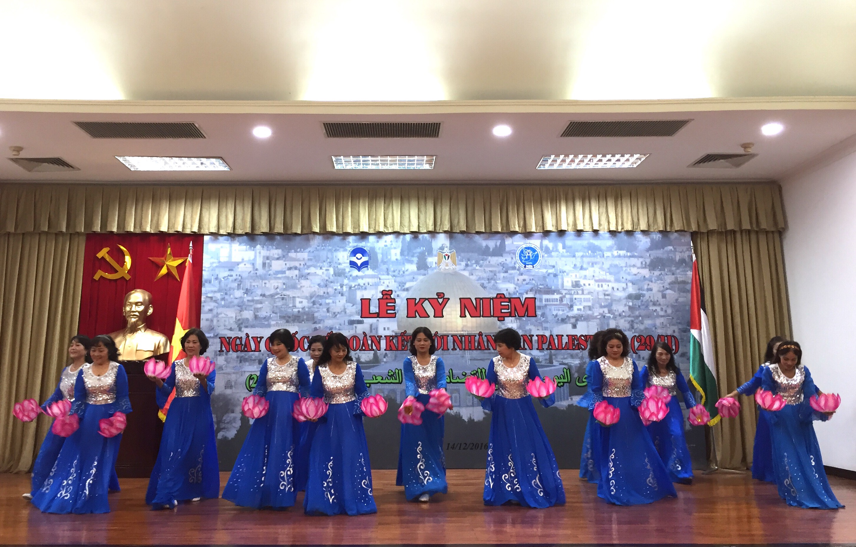 nhan dan viet nam luon ung ho su nghiep dau tranh vi quyen dan toc cua palestine