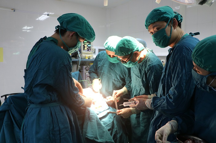 ha tinh lan dau mo thanh cong khoi u mang nao