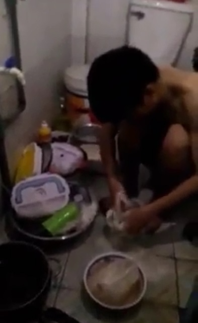 nua dem nguoi chong da lam mot viec khien chi em phu nu day song