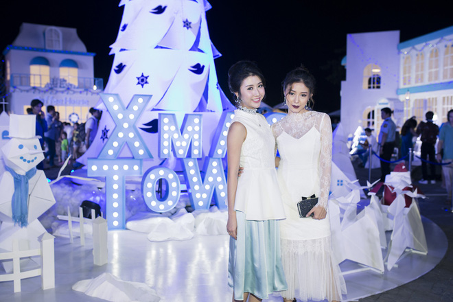 hot girl quynh anh shyn va salim dat tay nhau di su kien