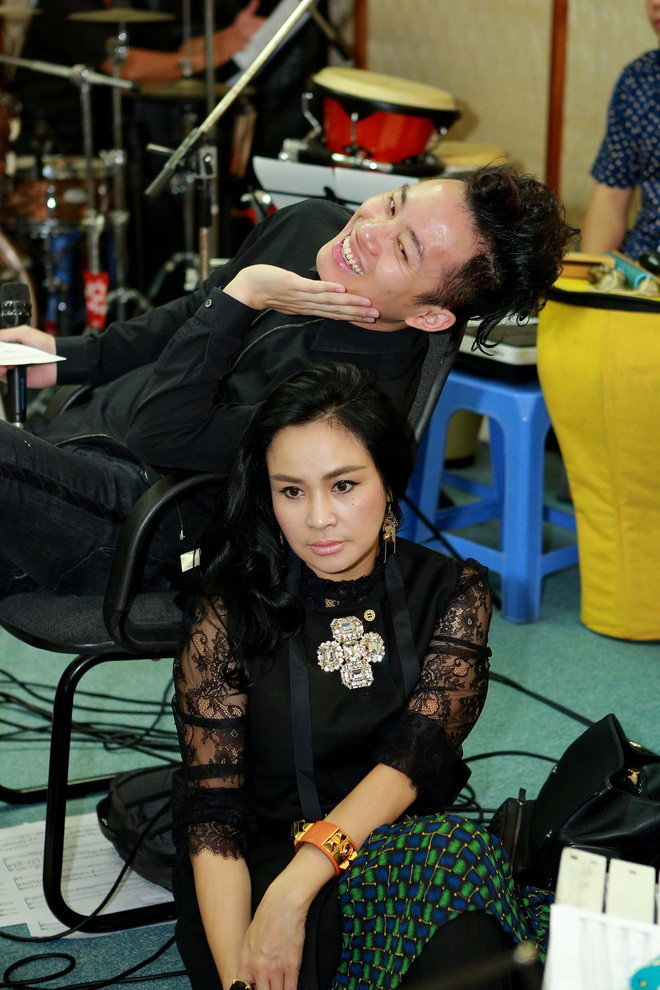 thanh lam ngoi le duoi dat tap nhac