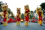 nhieu hoat dong dac sac tai cong vien van hoa dam sen dip tet duong lich