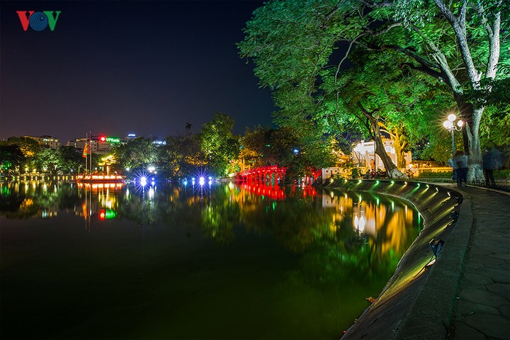 du li ch ha no i 9 di a danh khong nen bo lo