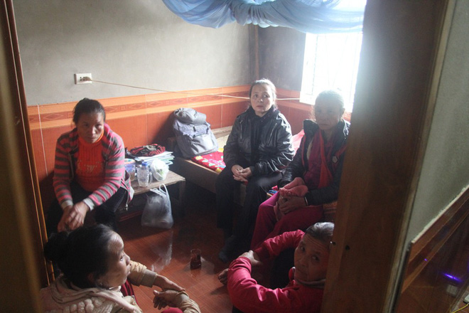 thanh nien 18 tuoi sat hai roi vut xac ban gai tren nui ham me lo de nen thuong no nan