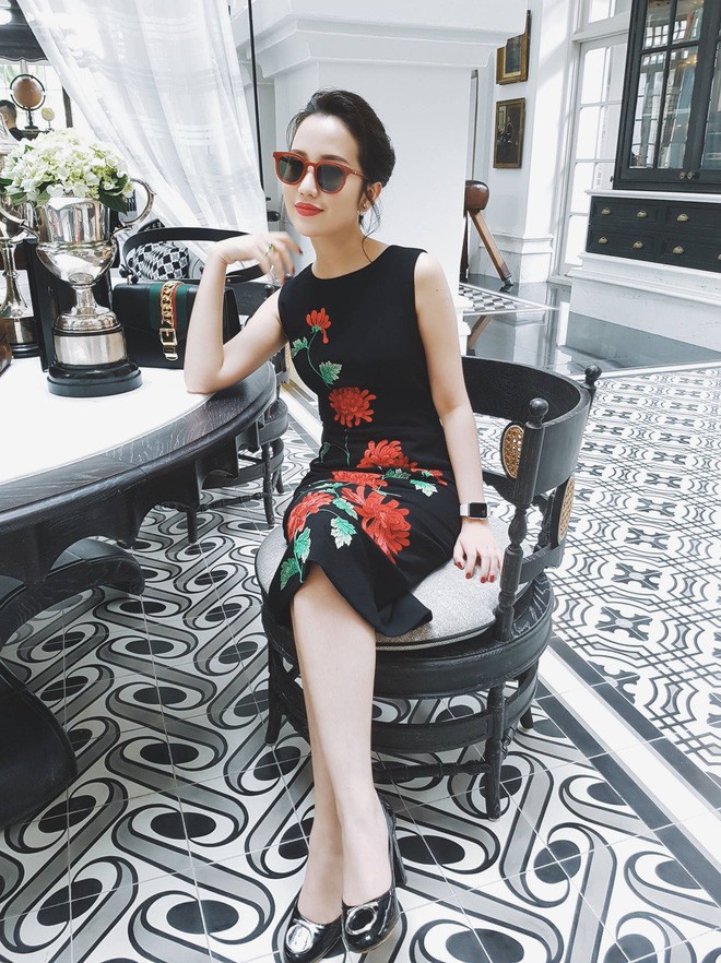 doi ban than hot nhat nhi viet nam vi vua la tieu thu la ngoc canh vang vua xinh dep nhieu tai nang