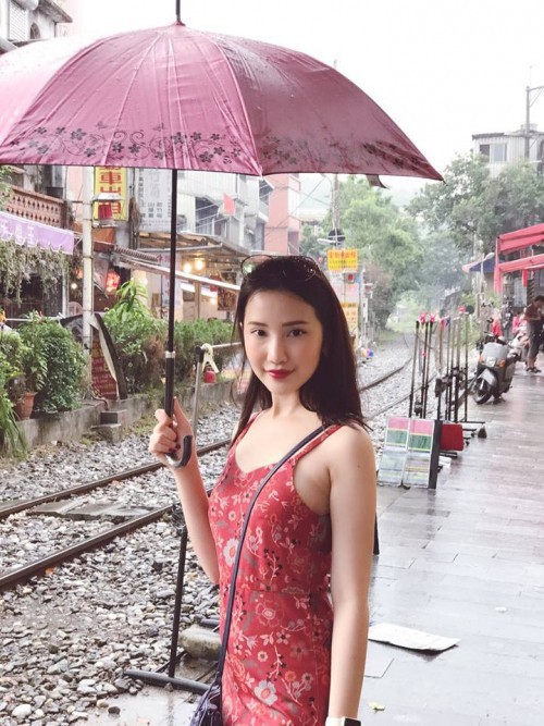 doi ban than hot nhat nhi viet nam vi vua la tieu thu la ngoc canh vang vua xinh dep nhieu tai nang