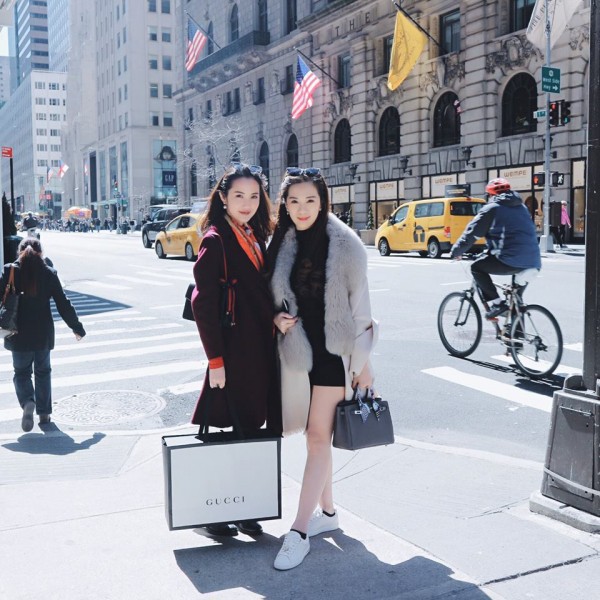 doi ban than hot nhat nhi viet nam vi vua la tieu thu la ngoc canh vang vua xinh dep nhieu tai nang