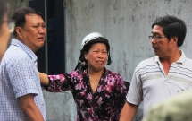 doi nam nu tu vong trong ngoi nha bi chay