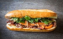 banh mi viet mang mot troi thuong nho toi duc