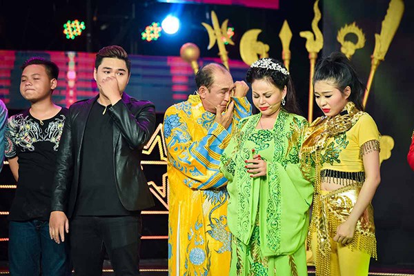 gia ma sau anh hao quang cham 1 nhip thi hinh anh dep de cua gia dinh le giang da giu mai the nay
