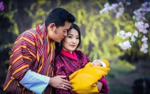 cuoc doi co tich cua hoang hau tre tuoi nhat the gioi 7 tuoi da duoc quoc vuong cau hon