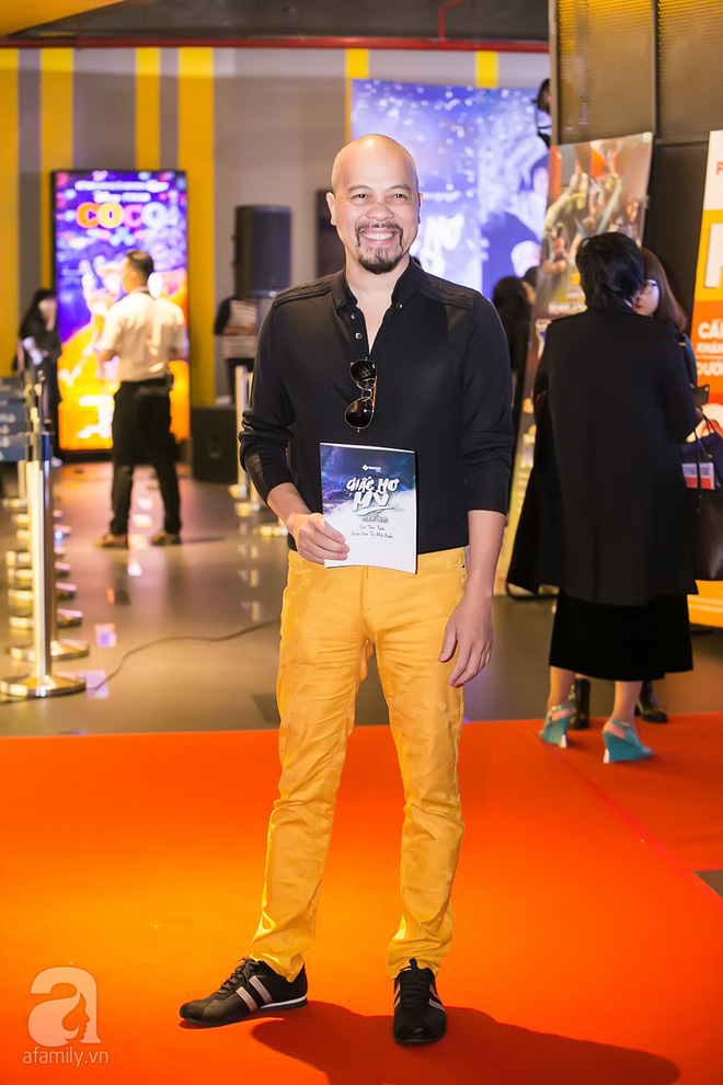 binh minh thoai mai om dong nghiep nu sau on ao lo anh than mat voi truong quynh anh