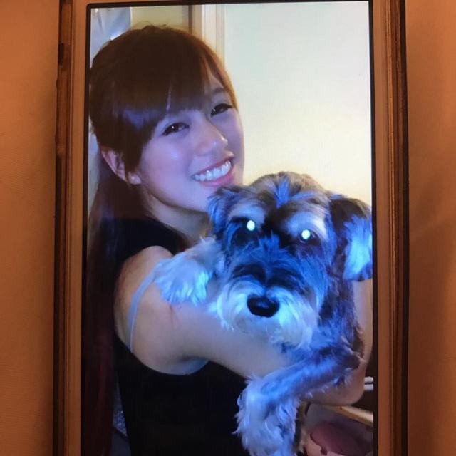 phau thuat 30 lan de lam vua long ban trai co gai xinh dep hoi han vi hanh dong tre dai cua minh