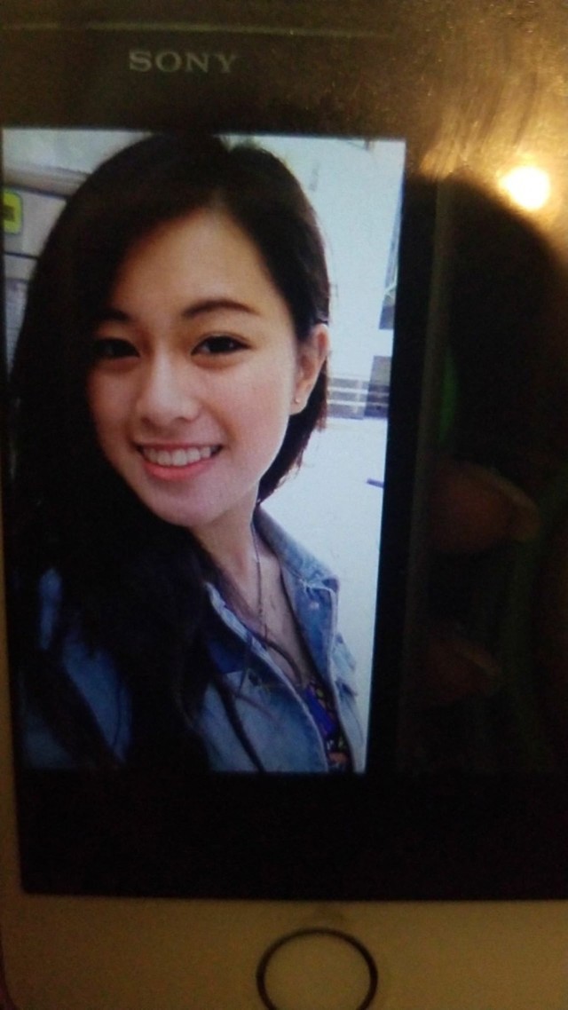 phau thuat 30 lan de lam vua long ban trai co gai xinh dep hoi han vi hanh dong tre dai cua minh