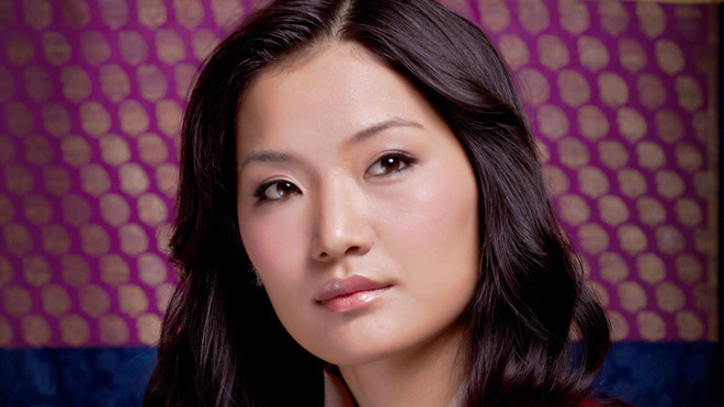 chuyen tinh dep nhu mong cua hoang hau tre nhat the gioi 7 tuoi da duoc quoc vuong cau hon