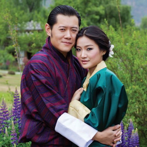 chuyen tinh dep nhu mong cua hoang hau tre nhat the gioi 7 tuoi da duoc quoc vuong cau hon