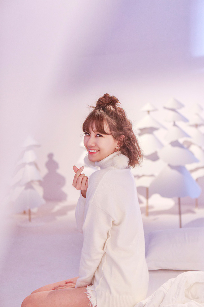 32 tuoi hari won van an dien trang diem nhu gai teen