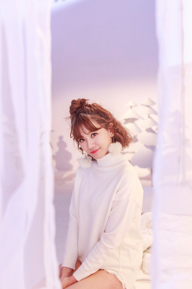 32 tuoi hari won van an dien trang diem nhu gai teen