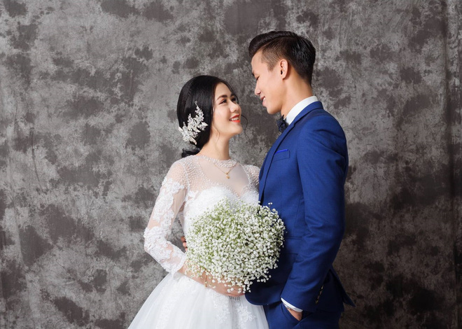 anh cuoi tuyet dep cua que ngoc hai va ban gai thuy phuong