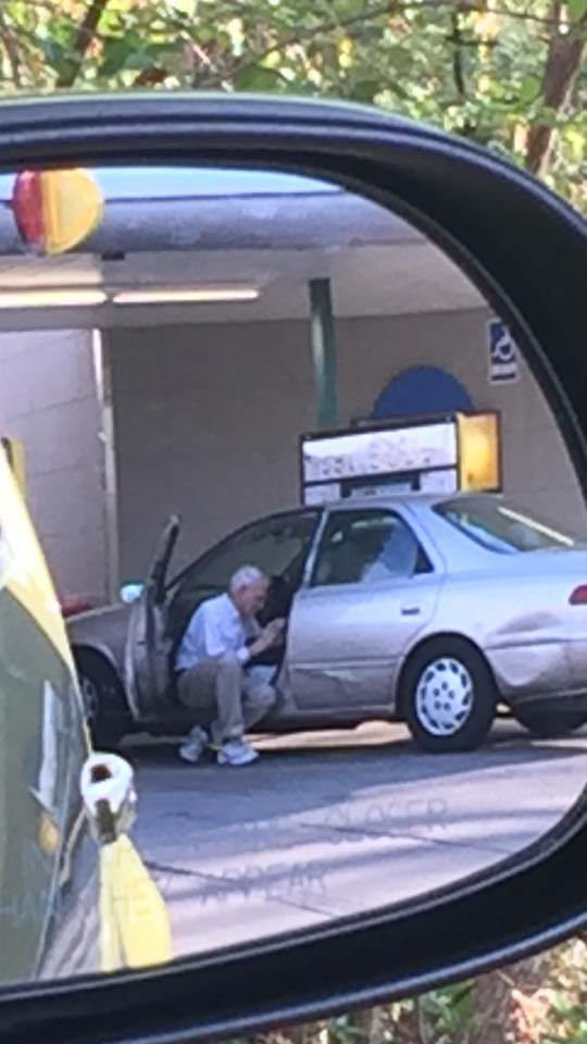 ngot ngao buc anh tinh yeu vo chong gia khien cu dan mang nguong mo den phat hon