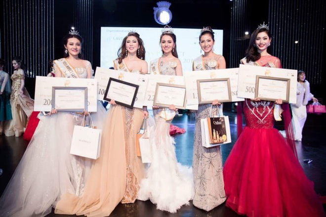 mc phan anh bo cham thi giua chung de phan doi ket qua top 5 hoa hau dao keo