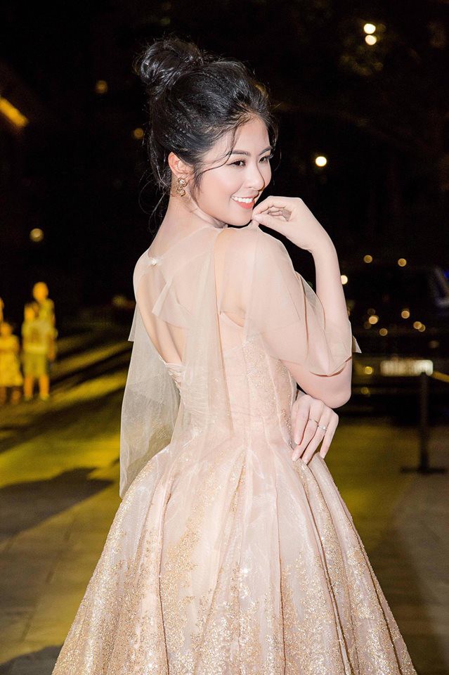 ky duyen ngoc han hanh trinh nu hoang scandal va tham hoa nhan sac buoc qua tham do day gai