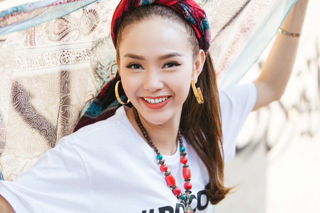 minh hang gay soc khi nhac chuyen ha ho chen ep chi pu bi che hat do vao mv moi
