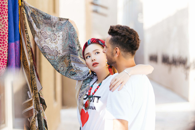 minh hang gay soc khi nhac chuyen ha ho chen ep chi pu bi che hat do vao mv moi