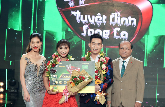 dam vinh hung mot lan nua dua hoc tro dang quang quan quan mot cuoc thi