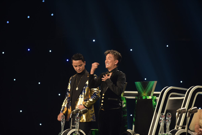 dam vinh hung mot lan nua dua hoc tro dang quang quan quan mot cuoc thi