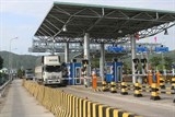 phu yen giam 100 gia ve cho mot so loai xe qua tram thu phi ban thach