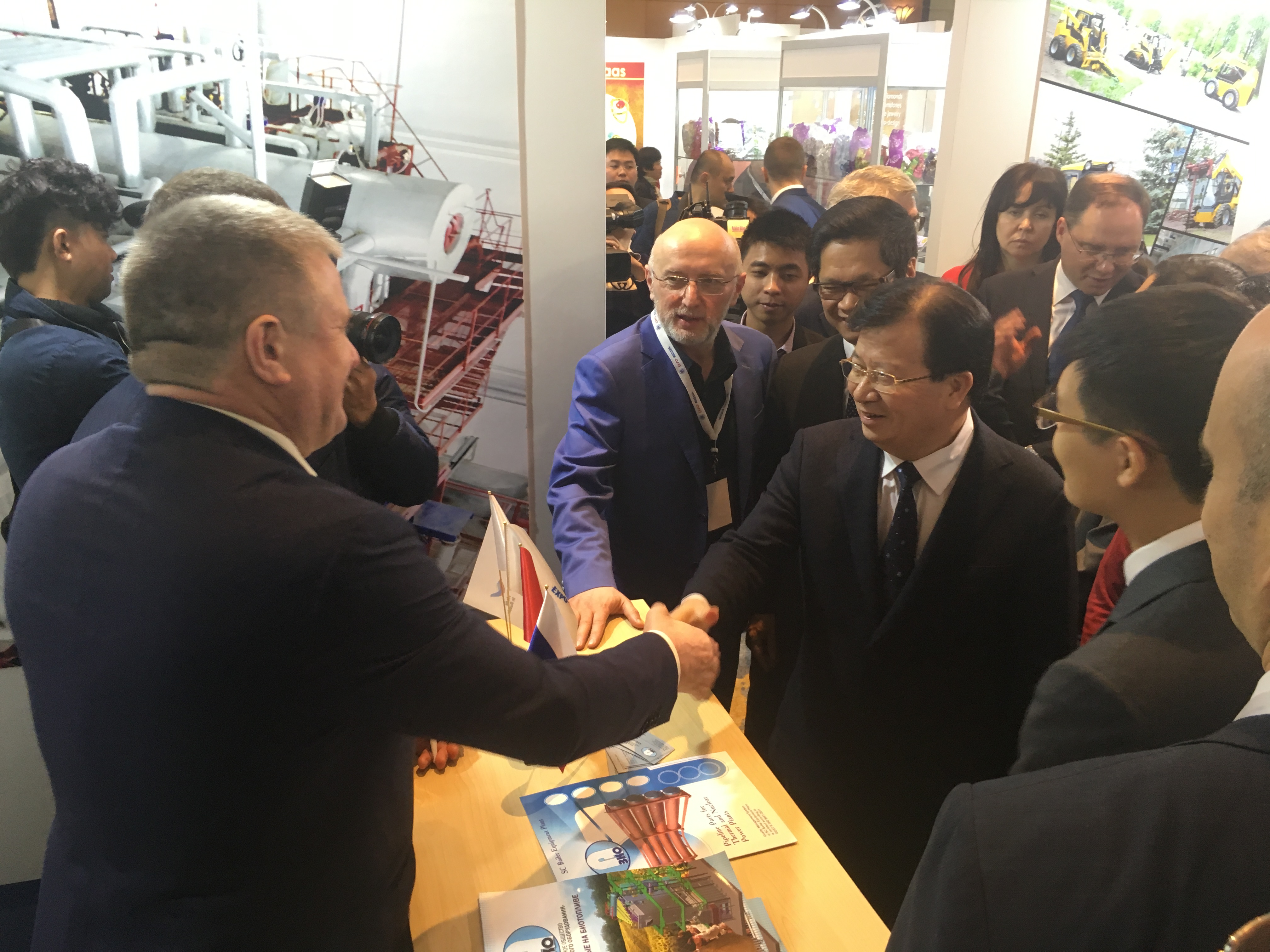 expo russia vietnam 2017 co hoi de doanh nghiep viet va nga ket noi giao thuong