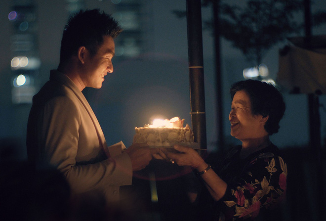 nguyen hong an hanh phuc mung tuoi moi ben me ruot