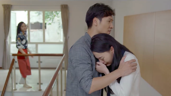 manh truong phuong oanh bi ca nha khinh miet vi tieng oan ngoai tinh