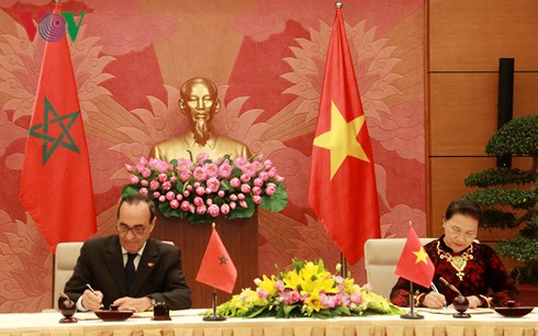 chu tich quoc hoi nguyen thi kim ngan hoi dam voi chu tich ha vien ma roc