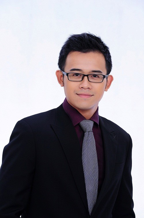hon loan thong tin ve 2 nguoi thay the mc lai van sam dan ai la trieu phu