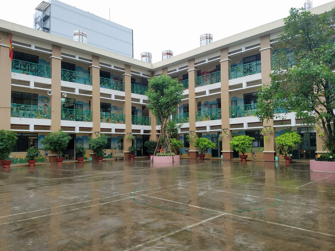 anh huong cua bao tembin gay mua rao va gio giat nguoi sai gon co ro trong cai lanh 21 do c