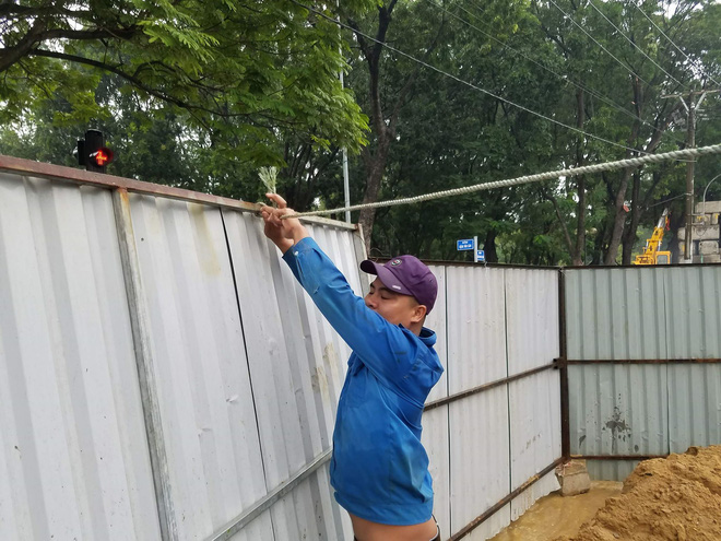 anh huong cua bao tembin gay mua rao va gio giat nguoi sai gon co ro trong cai lanh 21 do c